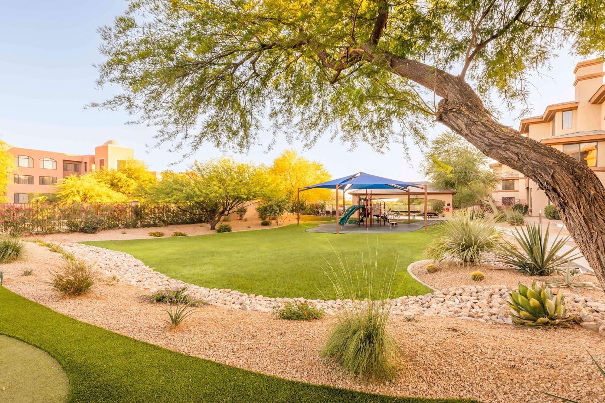 Hilton Vacation Club Scottsdale Links Resort Exterior photo